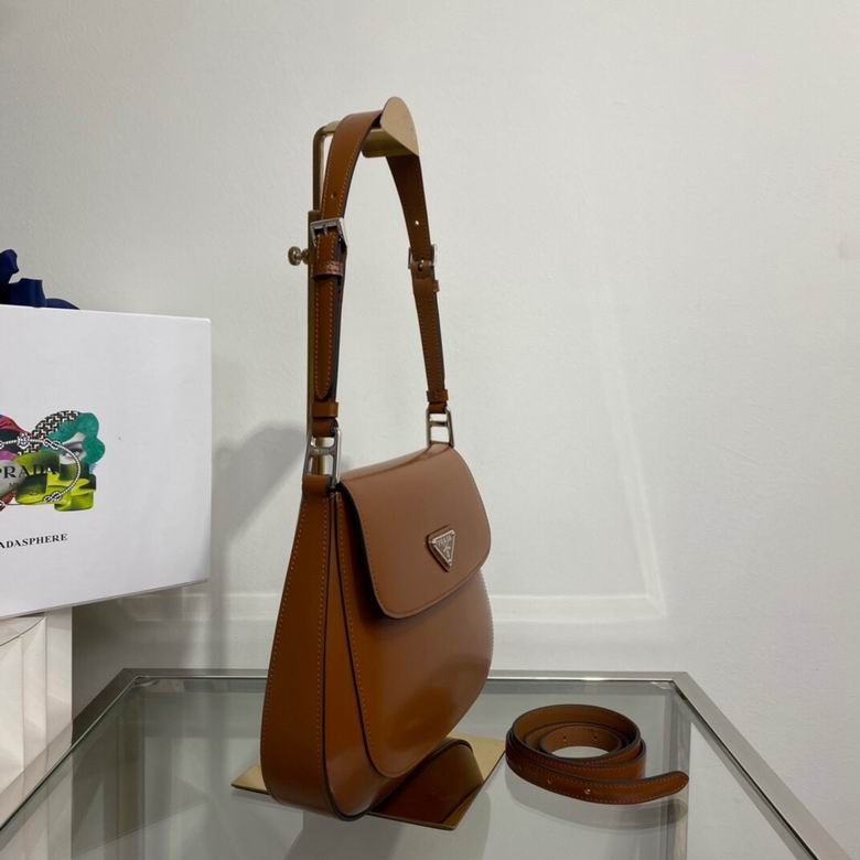 1BD303 24X19X6cm YG 8 (3)