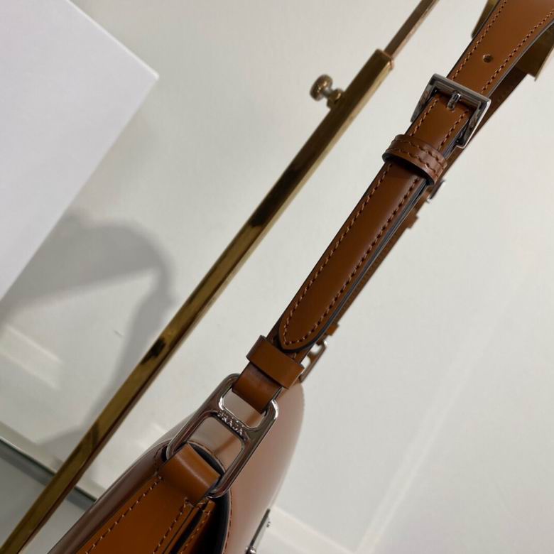 1BD303 24X19X6cm YG 8 (5)