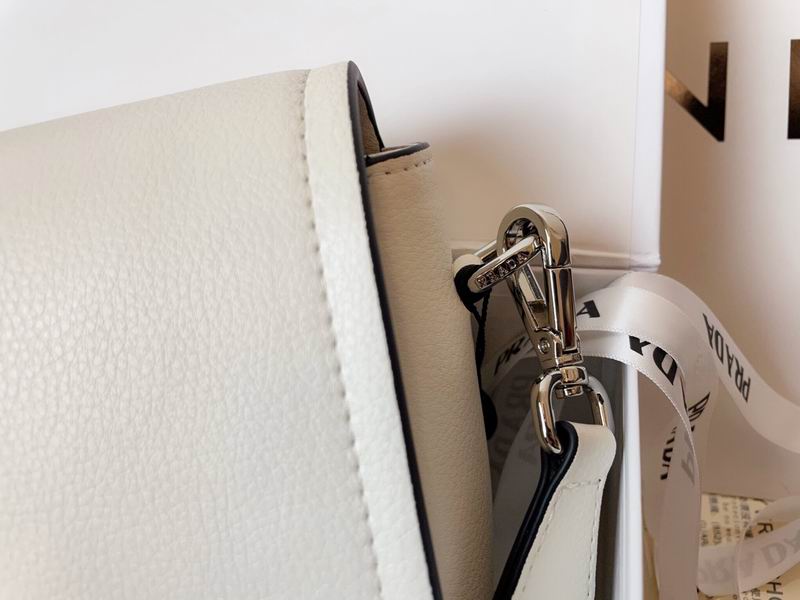 1BD314 15.5x9x23cm CN (3)