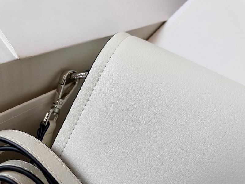 1BD314 15.5x9x23cm CN (6)