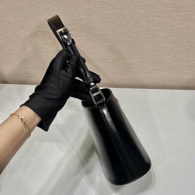 1BE059 17x18x10.5cm Ap (19)