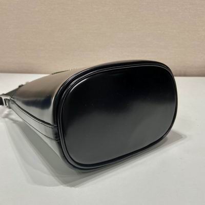 1BE059 17x18x10.5cm Ap (20)