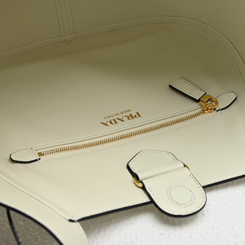 1BG483p 28X20.5X7.5cm YG 2色 18