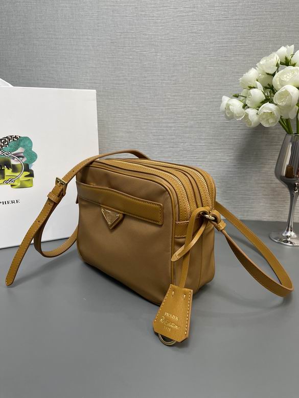 1BH218 21X17X8cm YG 2色 11