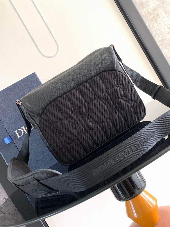 1ESME061YIH 31X21X8cm WP 2colour (12)