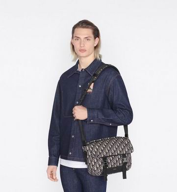 1ESME061YKY 31X21X8cm SC (9)