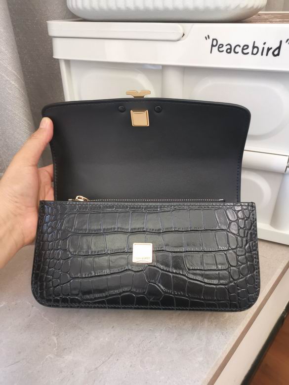 204 12.5X23.5X12.5cm TB 3