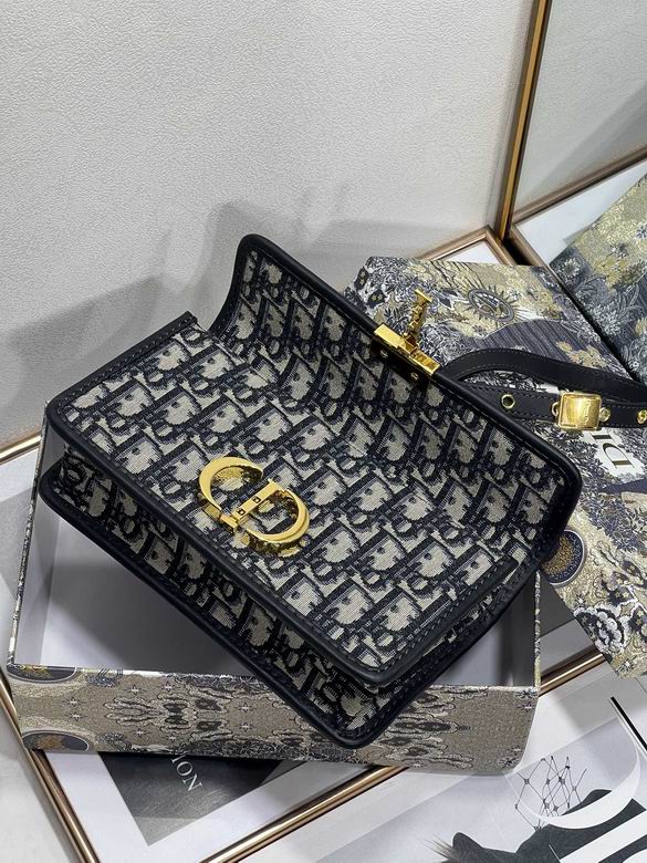 21.5cm 052109 YG 2colour (8)