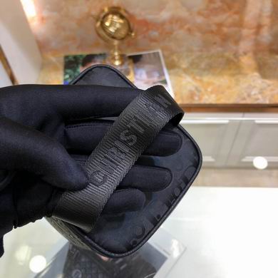 21.6X12.5X10.5cm 021510 WP 3 (9)