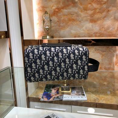 21.6X12.5X10.5cm 021510 WP 4 (3)