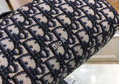 21.6X12.5X10.5cm 021510 WP 4 (6)