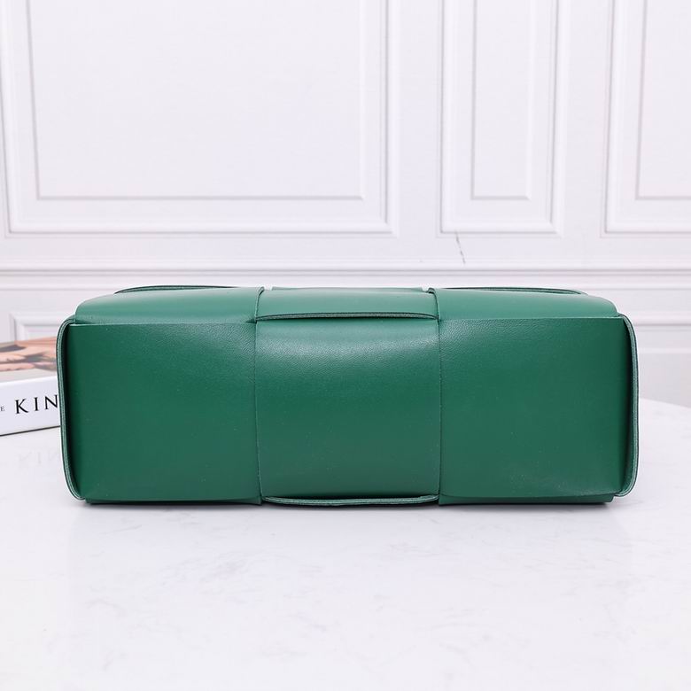 2218A 36x22x12cm DL 2 (3)