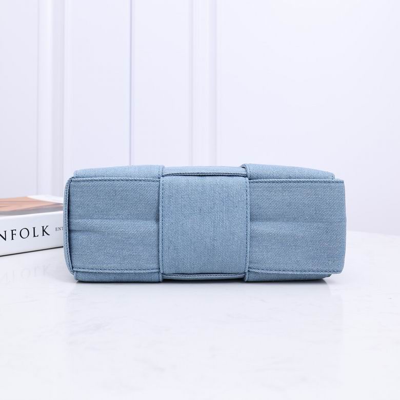 2236 25X16X8cm EL 1 (5)