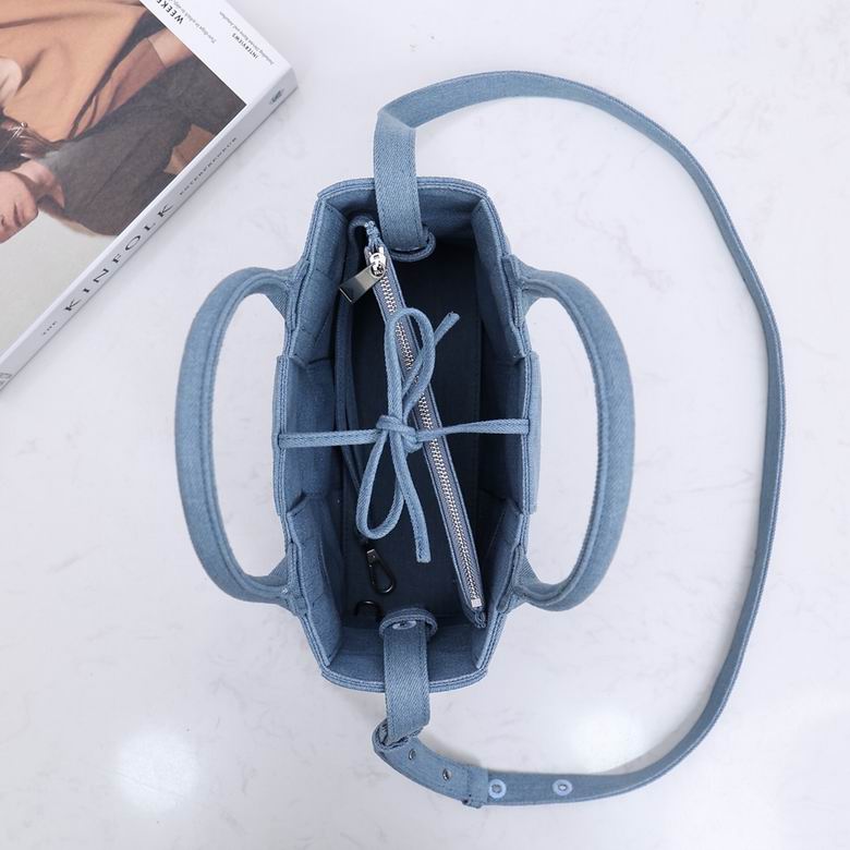 2236 25X16X8cm EL 1 (6)