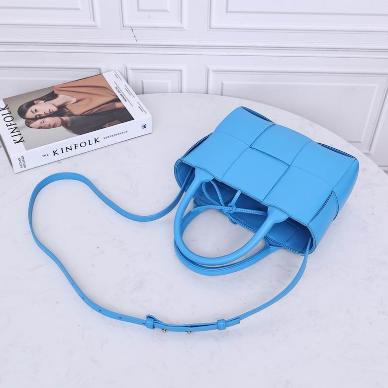 2236 25X16X8cm EL 10 (3)