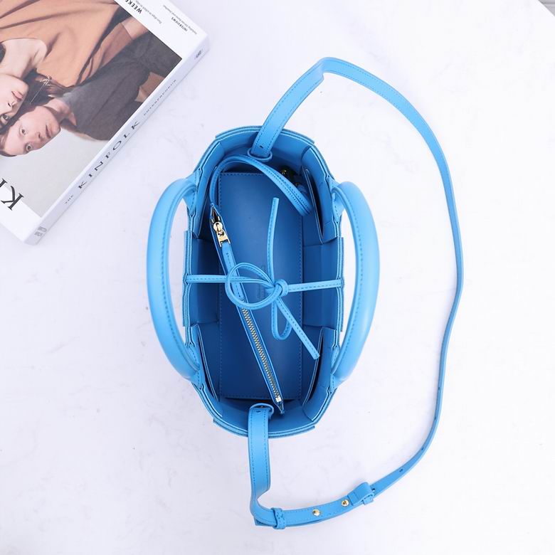 2236 25X16X8cm EL 10 (6)