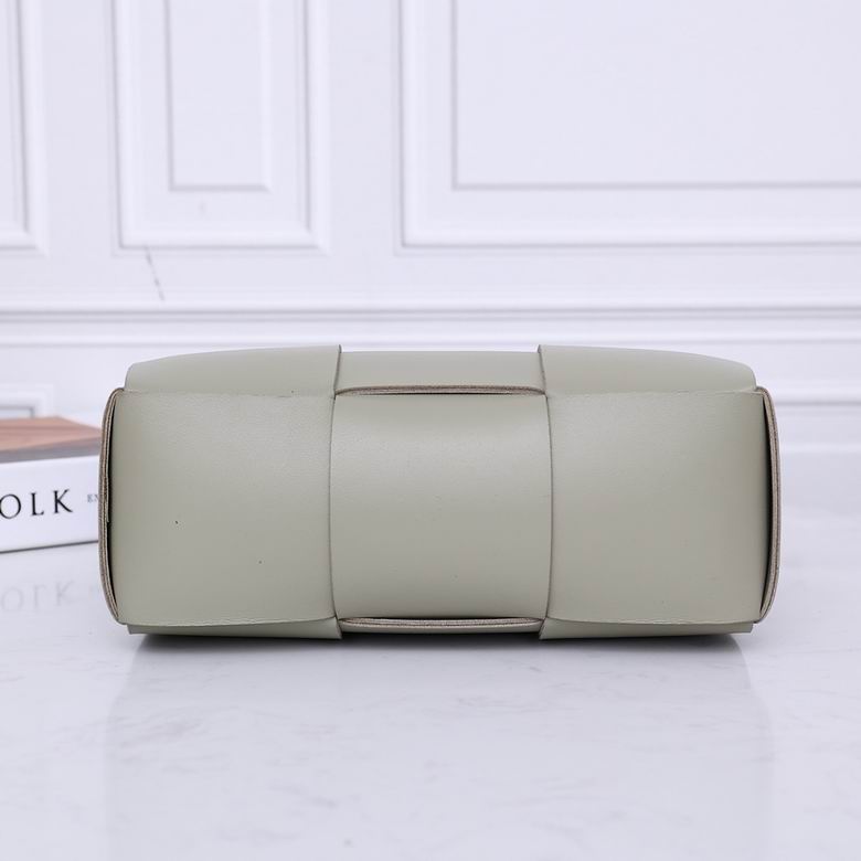 2236 25X16X8cm EL 11 (5)