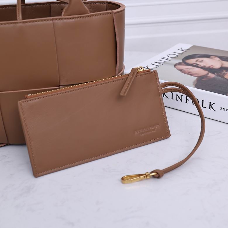 2236 25X16X8cm EL 14 (6)