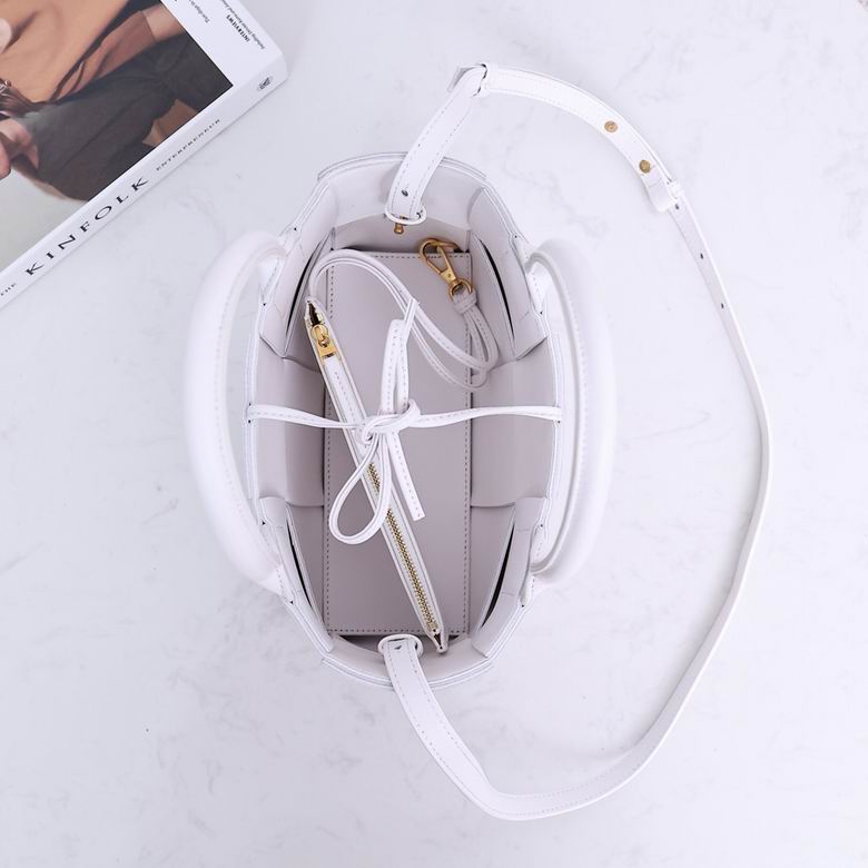 2236 25X16X8cm EL 15 (4)