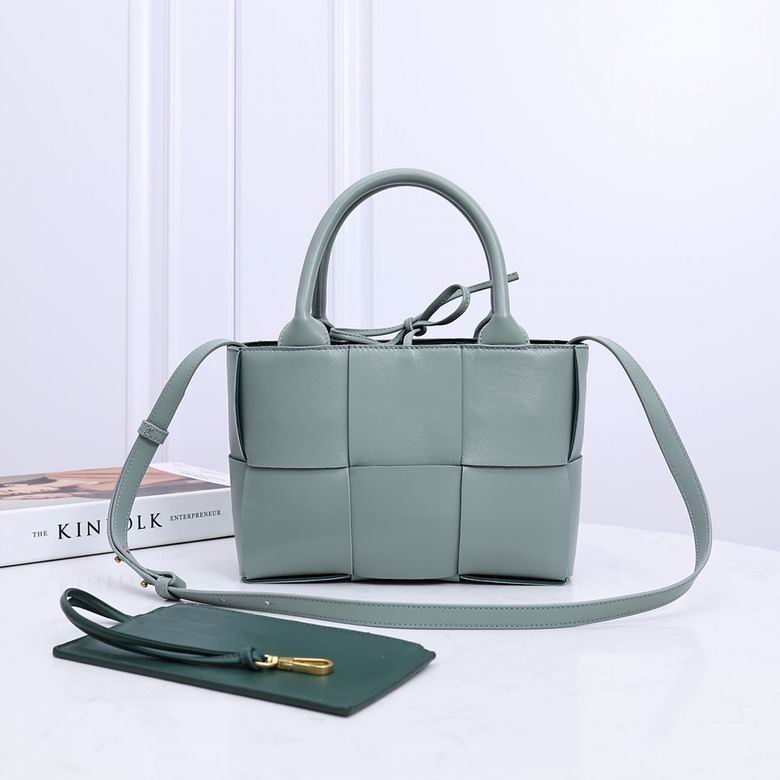 2236 25X16X8cm EL 4 (1)