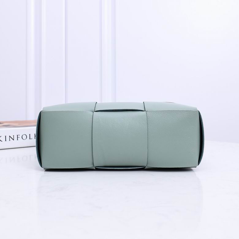 2236 25X16X8cm EL 4 (5)