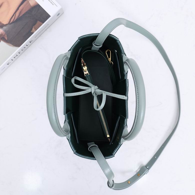 2236 25X16X8cm EL 4 (6)