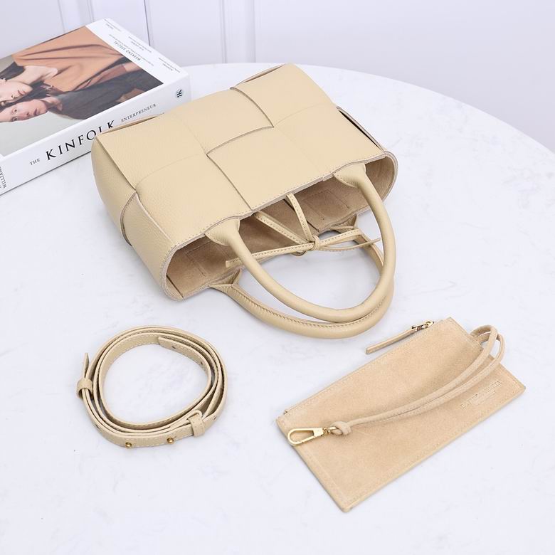 2236 25X16X8cm EL 5 (2)