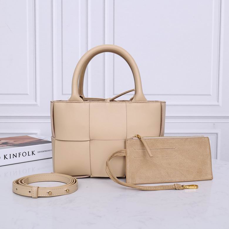 2236 25X16X8cm EL 6 (1)