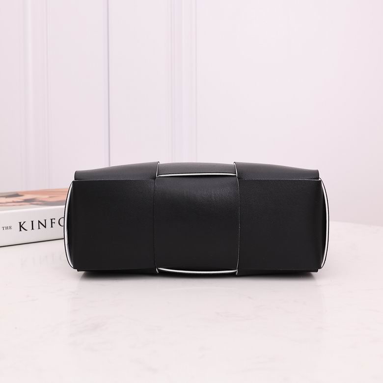 2236 25X16X8cm EL 7 (4)