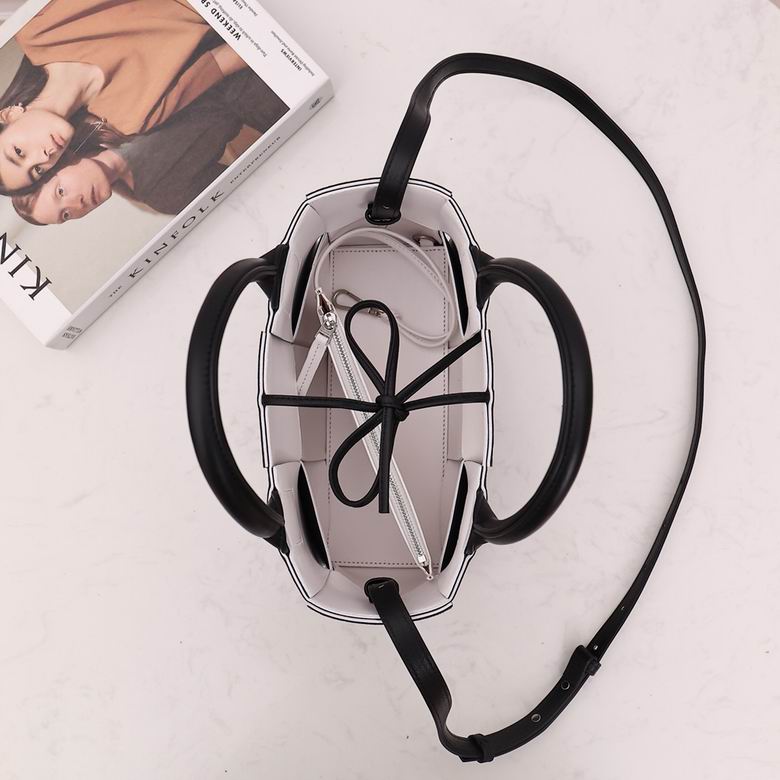 2236 25X16X8cm EL 7 (6)