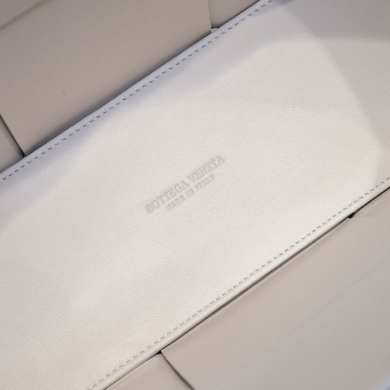 2236 25X16X8cm EL 7 (7)