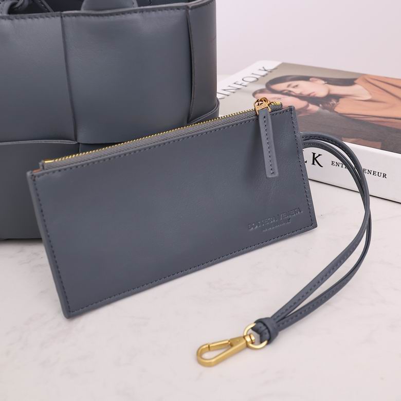 2236 25X16X8cm EL 9 (5)