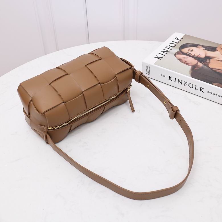 2245 23.5X10X10cm EL 4 (4)