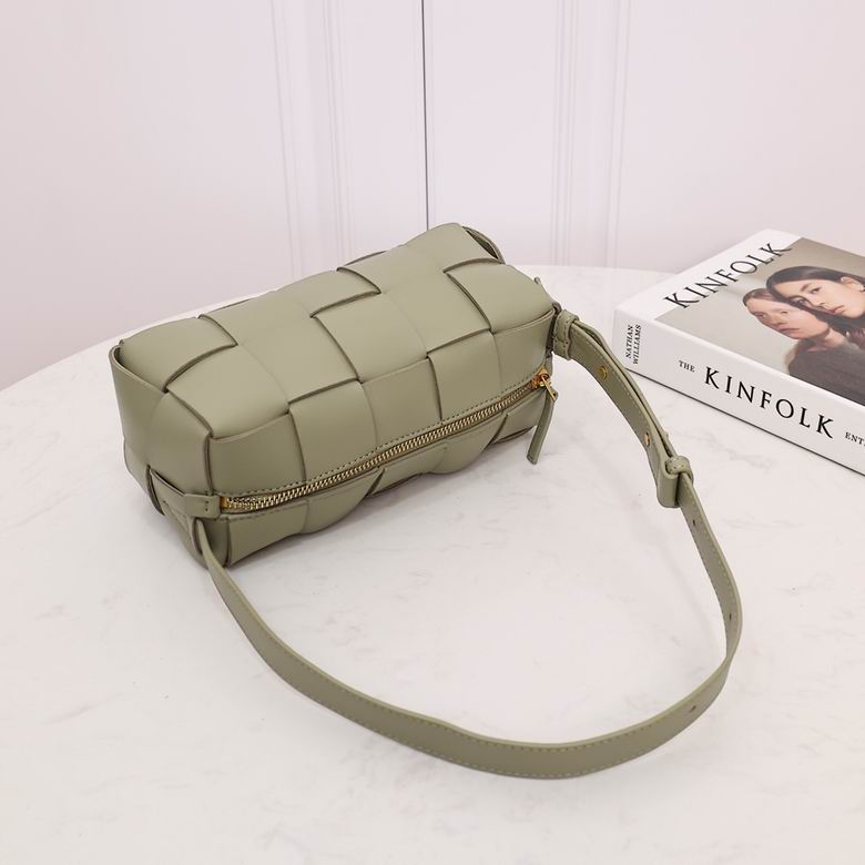 2245 23.5X10X10cm EL 6 (3)