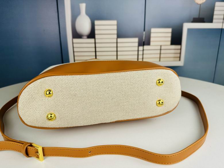 2421 31X30X9cm XMY 8