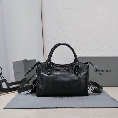 24cm 082104 GY 1 (12)