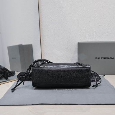 24cm 082104 GY 1 (22)