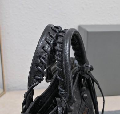 24cm 082104 GY 1 (24)