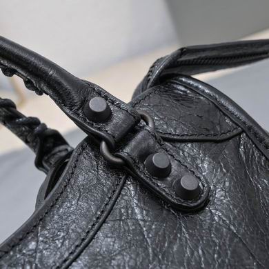 24cm 082104 GY 1 (25)