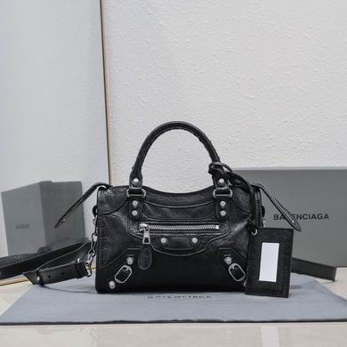 24cm 082104 GY 1 (28)