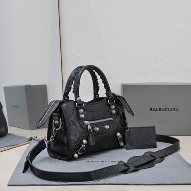 24cm 082104 GY 1 (31)