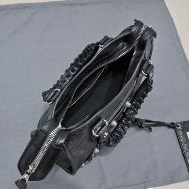 24cm 082104 GY 1 (33)