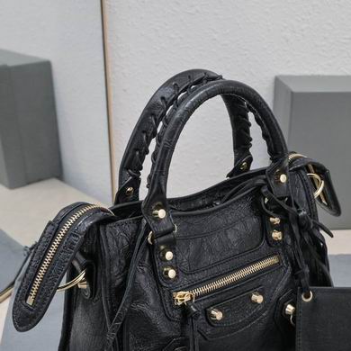 24cm 082104 GY 1 (6)