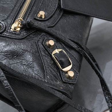 24cm 082104 GY 1 (7)