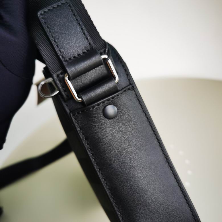 25X5X18cm 050406 IQ 2colour (16)