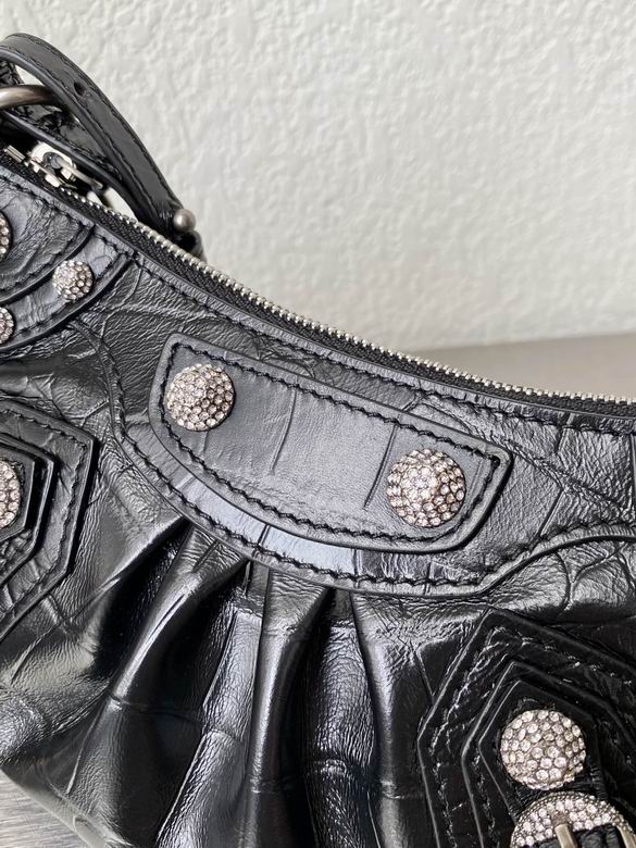 2613 21x13x4cm FY 8 (4)