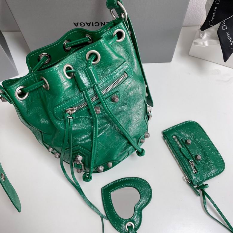 2614S 15X20X17.8cm GY 5 (4)