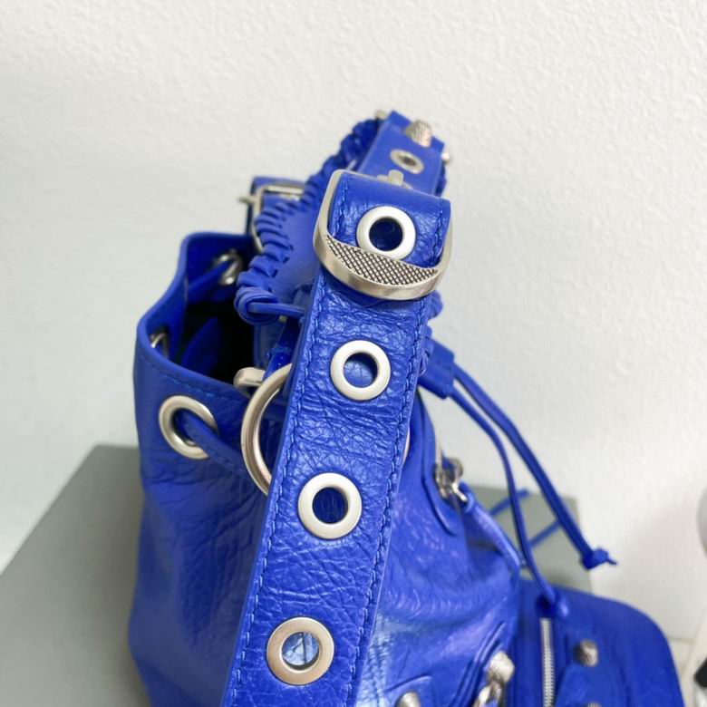 2614S 15X20X17.8cm GY 6 (7)