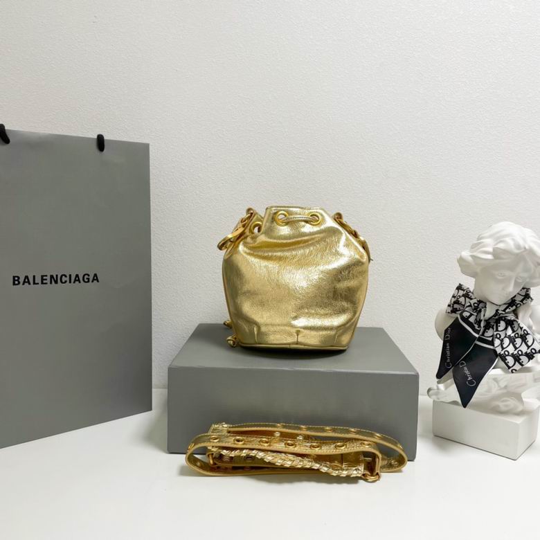 2614S 15X20X17.8cm GY 7 (3)