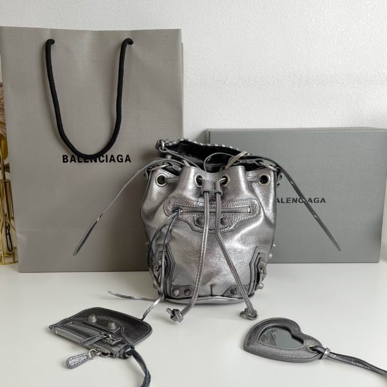 2614S 15X20X17.8cm GY 8 (1)